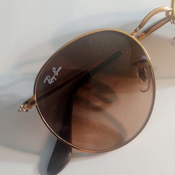 Women's Sunglasses - Picture 4 of 6